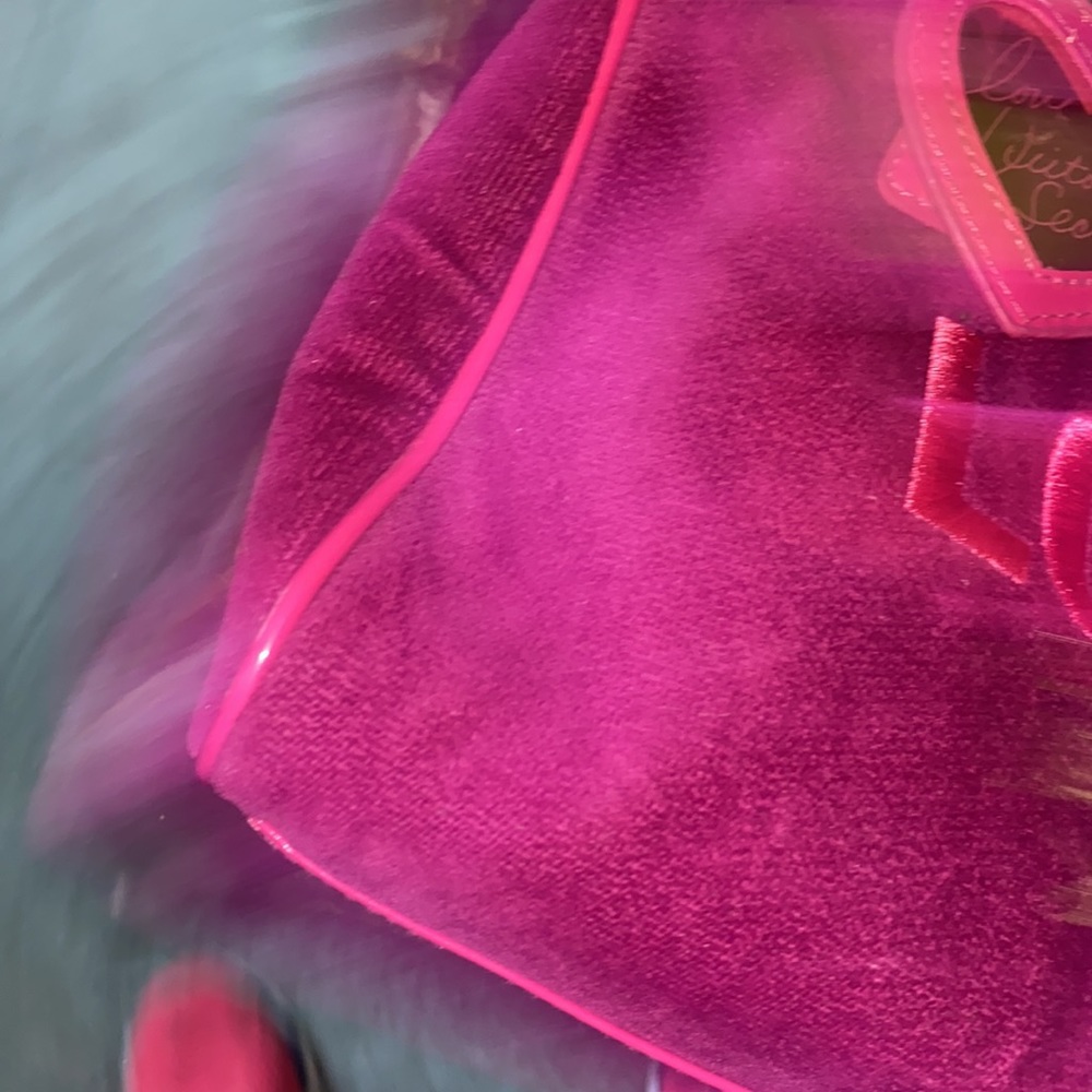 Victoria Secret versatile soft Mini purse - Picture 3 of 9